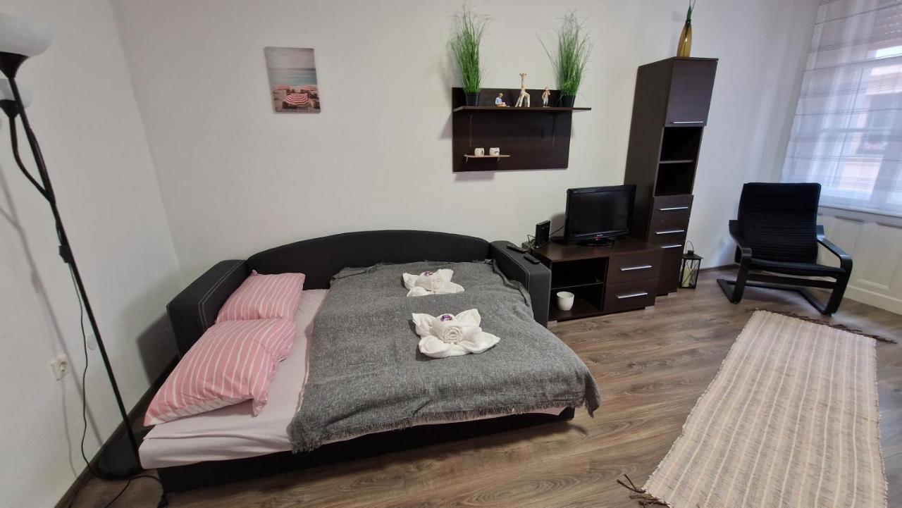 Apartamento Perfect Located Flat With Gametable *