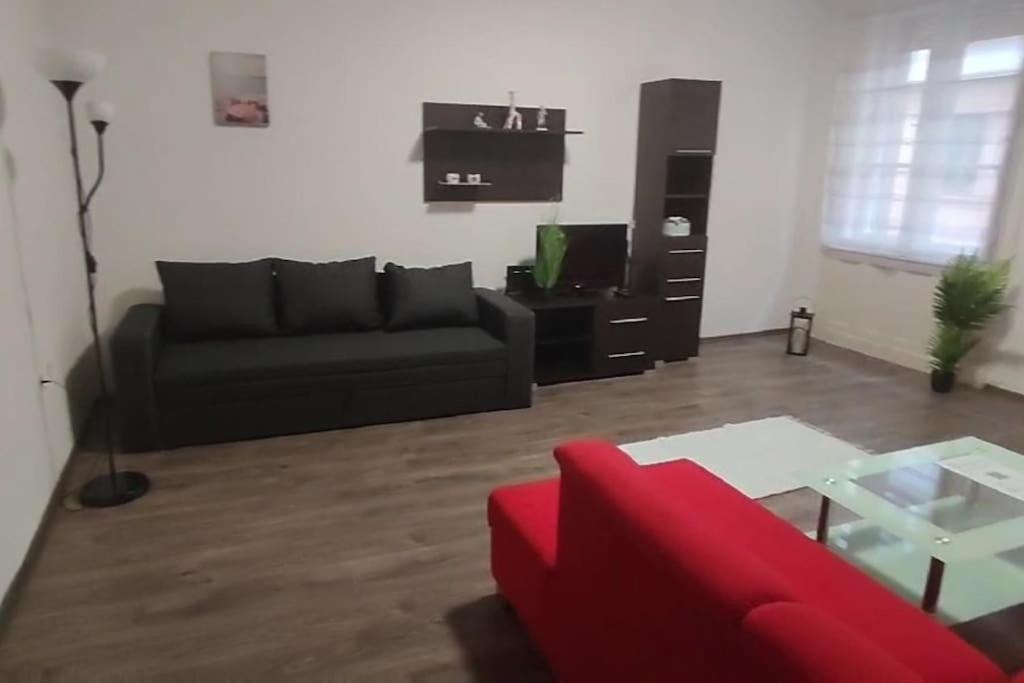 Perfect Located Flat With Gametable Апартаменты Будапешт